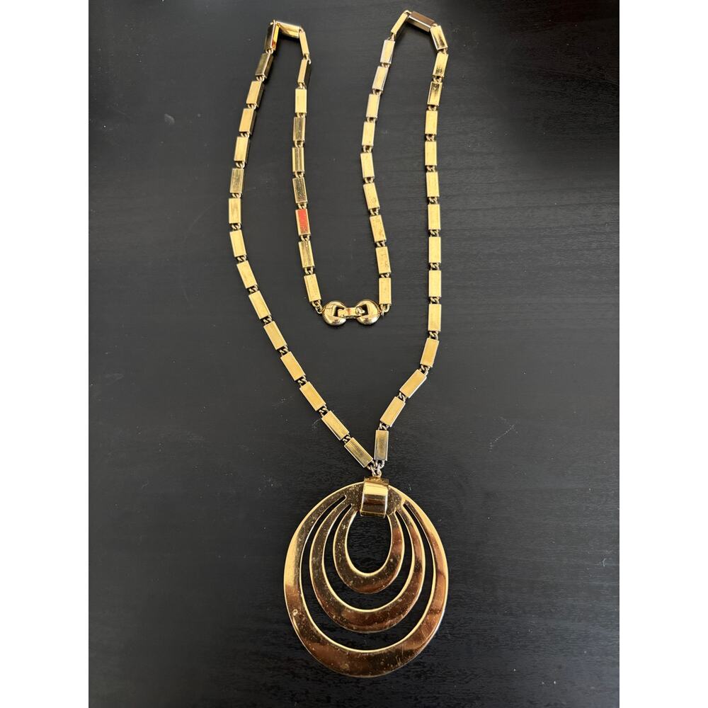 Vintage Monet Big Modernist Statement Necklace Gold Tone Chunky Chain - Picture 2 of 8